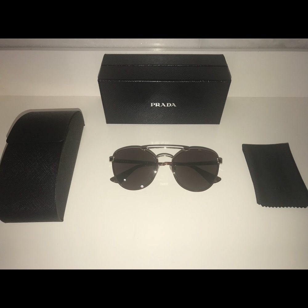 AUTHENTIC Prada Women’s PR 63TS Sunglasses